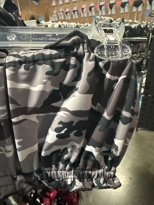 Ella Reversible Ruffle Top Snow Camo