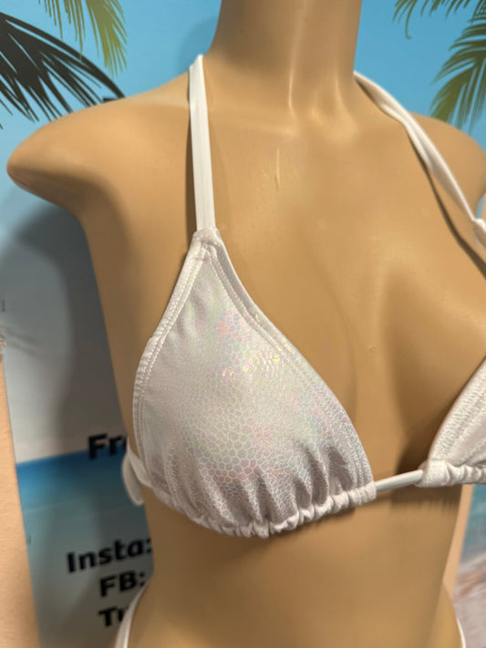 Lyla Triangle Top Pearl White Hologram