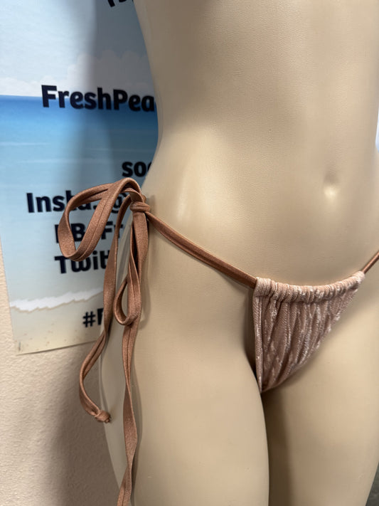 Huntington Bottoms Bronze Nakey