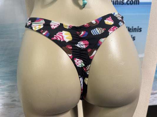 Thong Bottoms Mint Cupcakes