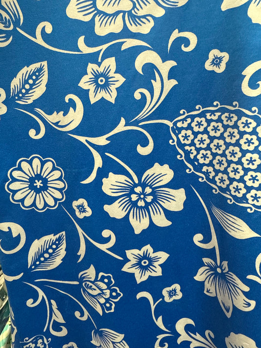 Ella Reversible Ruffle Top in Blue White Tropical Flowers