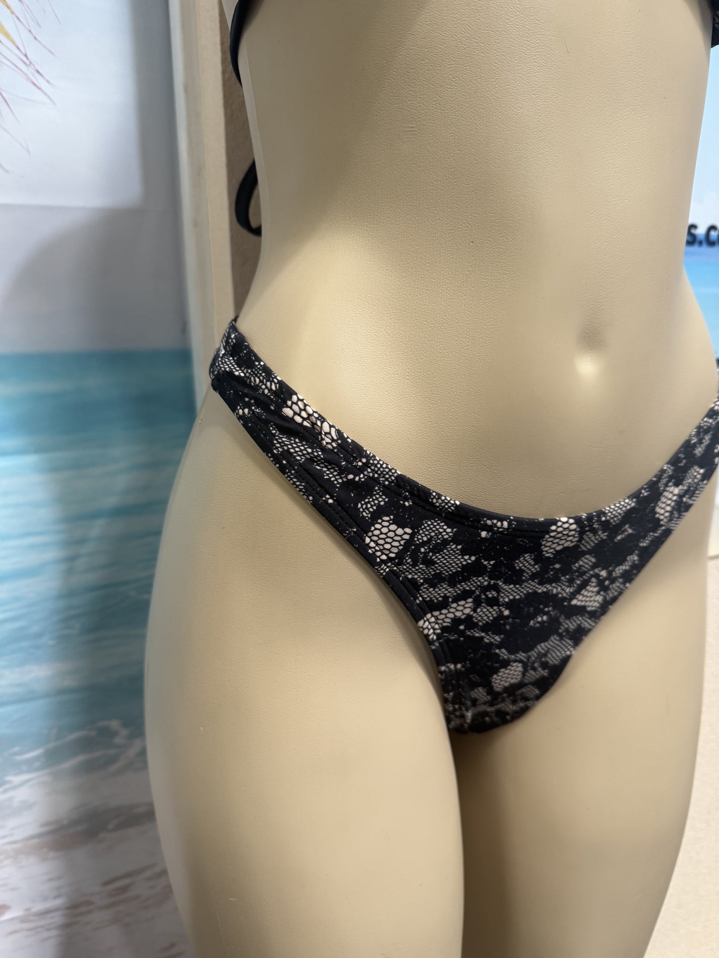 Thong Bottoms in Flirty