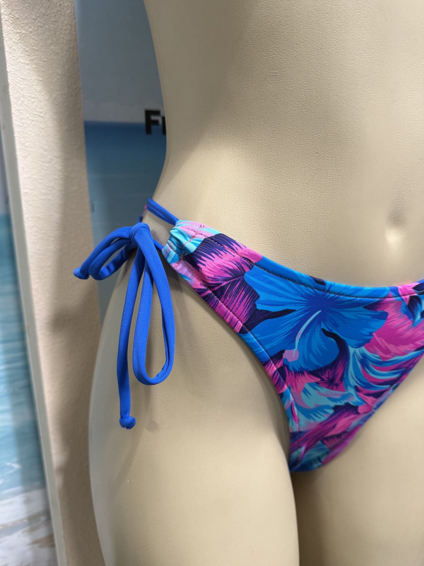 Thong Bottoms to Tie Tropical Vibes