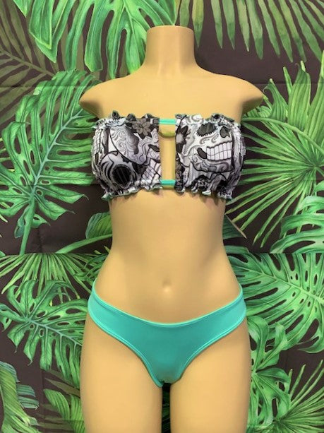 Ella Reversible Ruffle Mint and Sugar Skulls