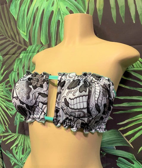 Ella Reversible Ruffle Mint and Sugar Skulls