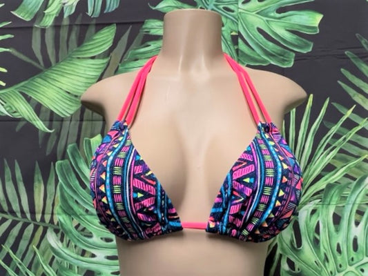 Layla Triangle Top in Radical