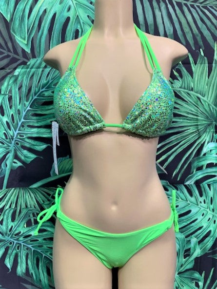 Layla Triangle Top Rave Green Glass