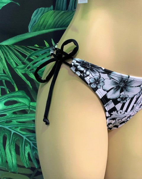 Cabo Tie Side Bottoms Wonderland