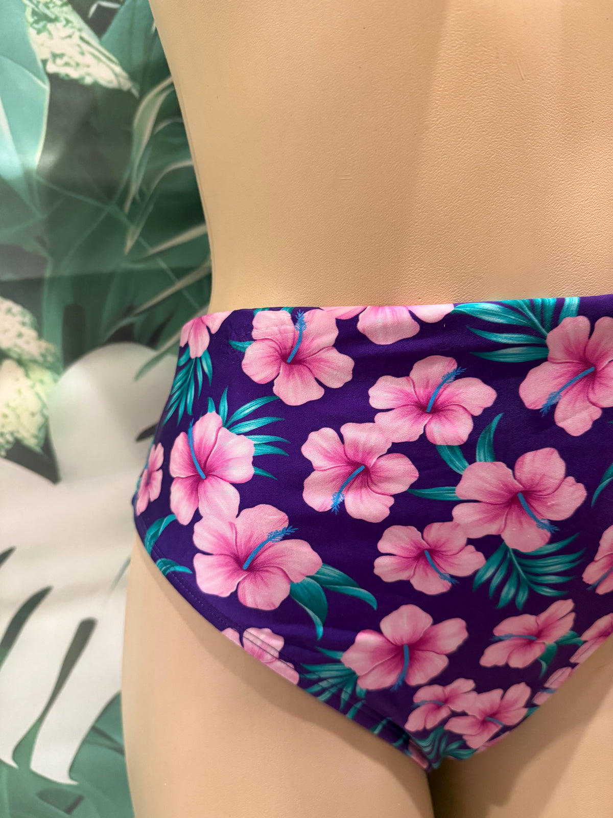Cheeky Mama Bottoms Plum Plumeria