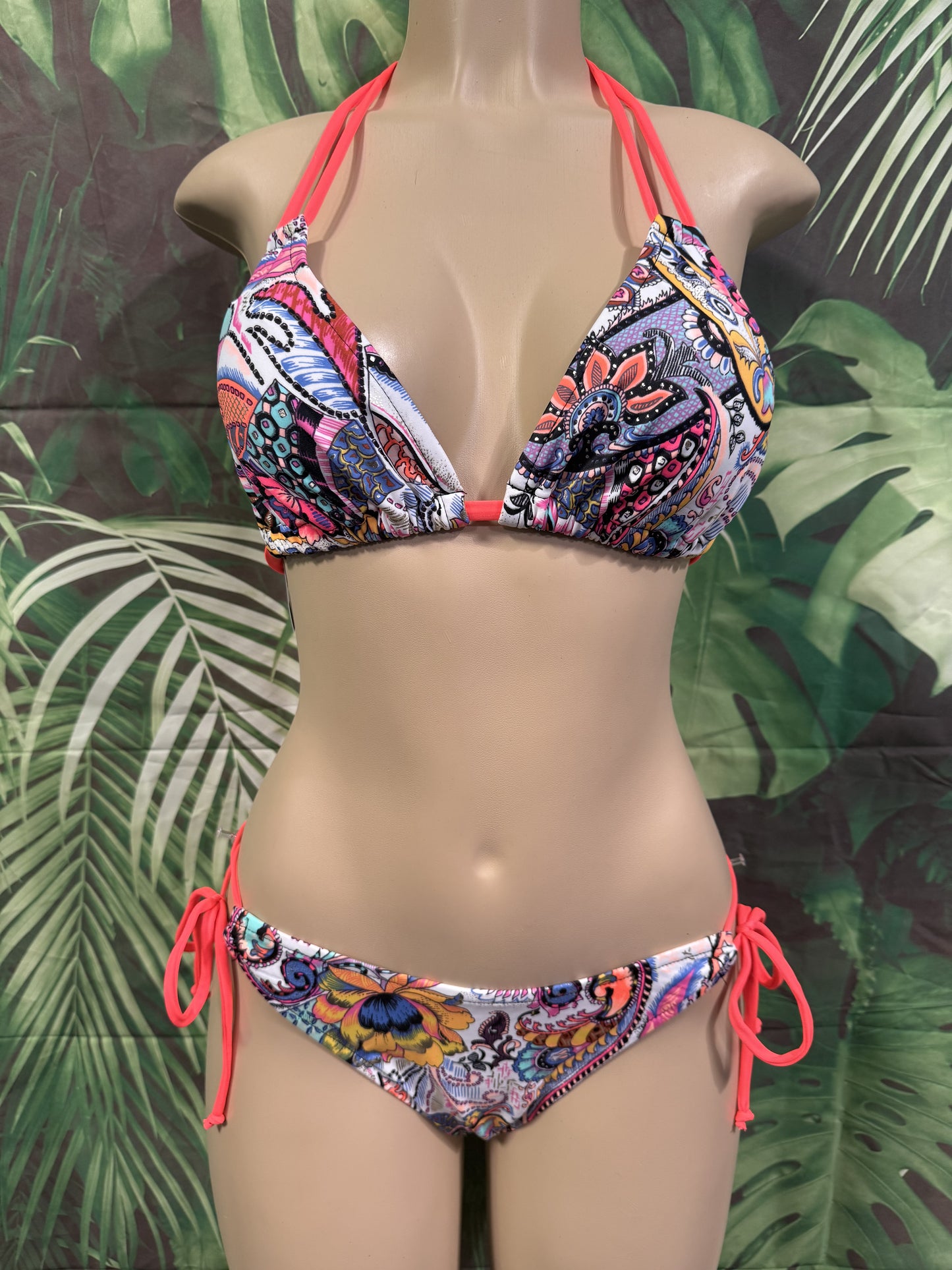 Layla Triangle Top White Neon Coral Paisley