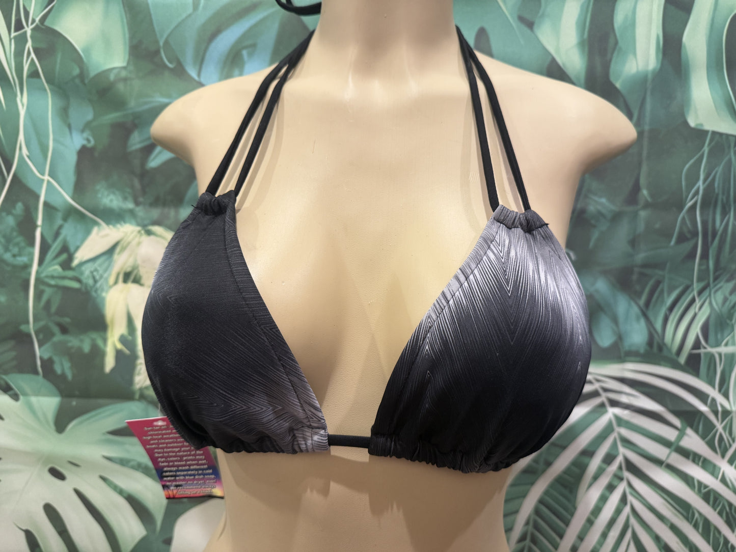 Layla Triangle Top Black Grey Feathered Chevron