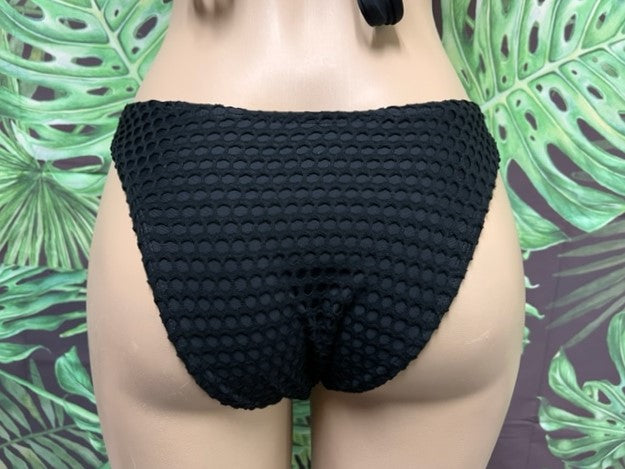 Exuma Bottoms Black on Black Net Crochet