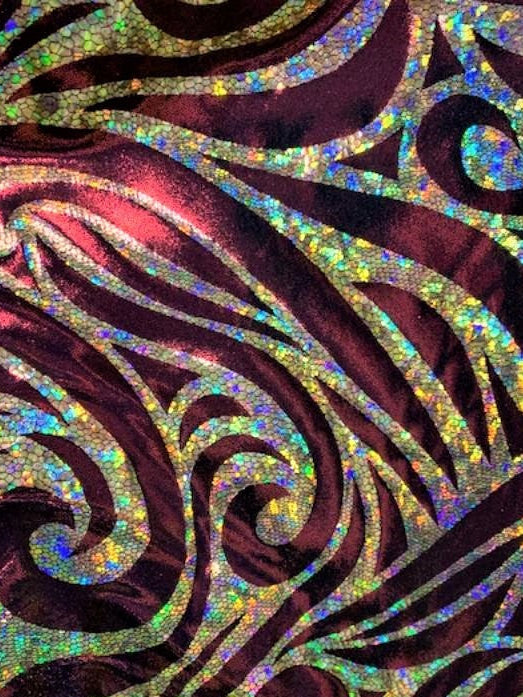 Lyla Triangle Top Gold Burgundy Swirl