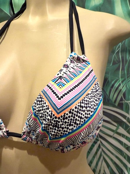 Layla Triangle Top Candy Chevron