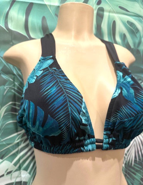 Lola Double String w/ X BACK Green Jungle