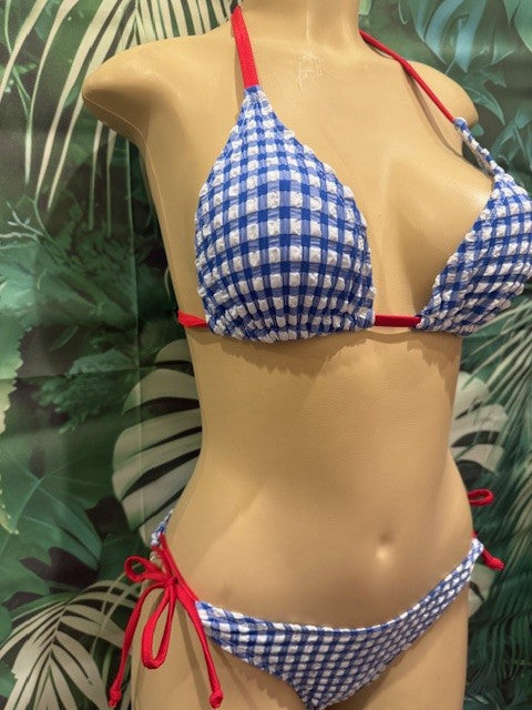 Lyla Triangle Top Dorothy