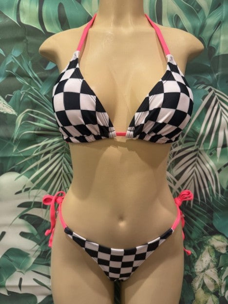 Tulum Thong Bottoms in Nascar Flag Electric Coral