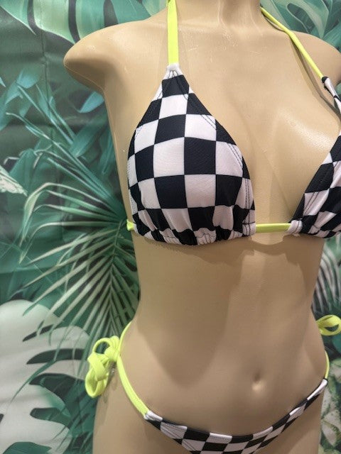 Lyla Triangle Top Nascar Flag Electric Yellow