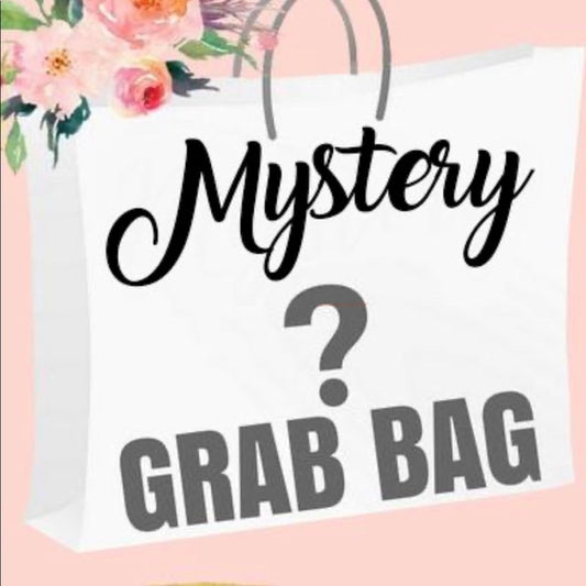 MYSTERY GRAB BAG LOT! 4 BOTTOMS!