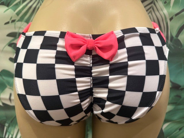 Paradise High Bottoms Nascar Flag Electric Coral