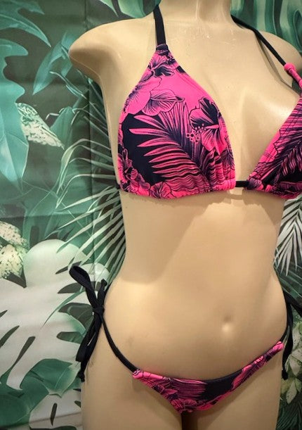 Tulum Thong Bottoms To Tie Pink Black Hibiscus